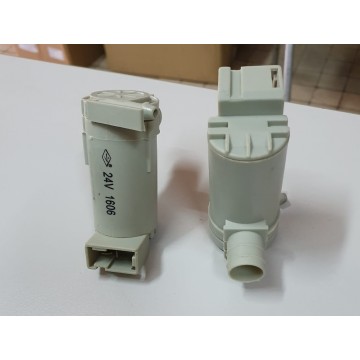 ISUZU NPR/NKR NISSAN F23 WASHER MOTOR 24V (SQUARE SOCKET)
