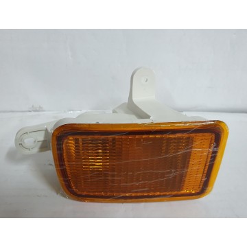 ISUZU CYZ FTR GIGA '2001-2010 FRONT LAMP AMBER RH