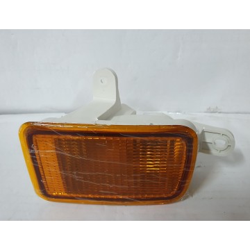 ISUZU CYZ FTR GIGA '2001-2010 FRONT LAMP AMBER LH