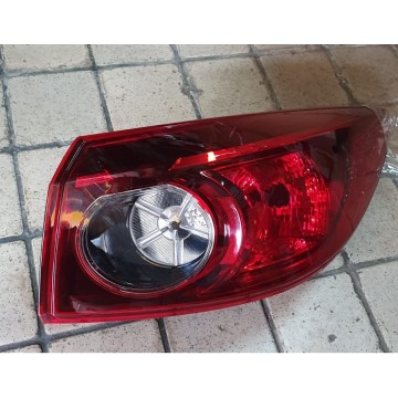 MAZDA 3 2013-2017 OUTER TAIL LAMP RH