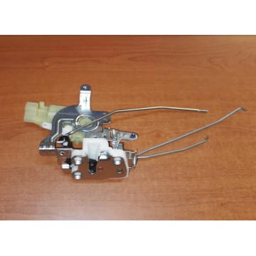 HINO300 Door Inner Lock RH