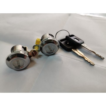 ISUZU NPR/NHR/NPR '94-06 DOOR LOCK SET