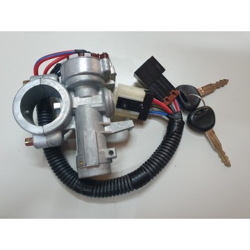 MITSUBISHI CANTER FUSO IGNITION KEY SET