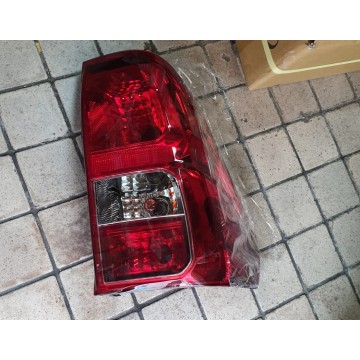 TOYOTA HILUX/REVO 2015-2018 TAIL LAMP RH