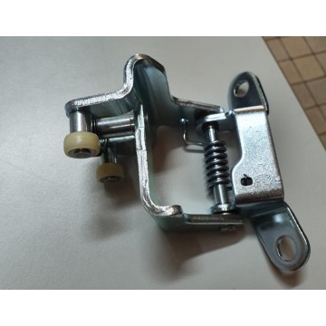 TOYOTA HIACE KDH200 '2004- SLIDING DOOR ROLLER MIDDLE LH