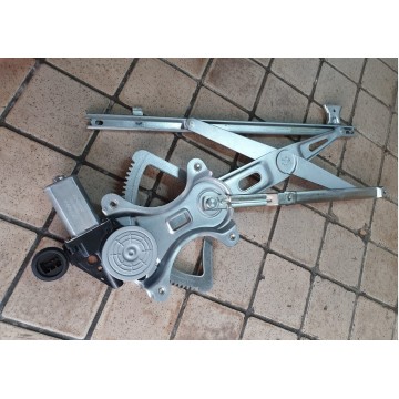 TOYOTA HIACE KDH200 WINDOW REGULATOR SET WITH MOTOR RH