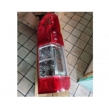 TOYOTA HIACE KDH200 '2013-2018 QUANTUM TAIL LAMP RH