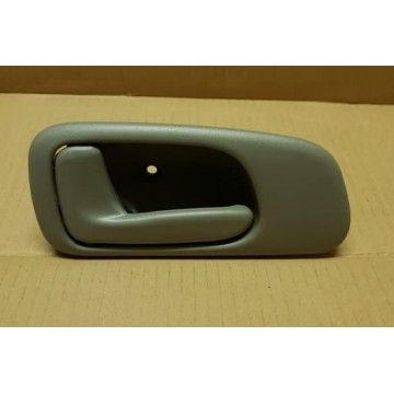 TOYOTA DYNA LY235/KDY231 DOOR INNNER HANDLE LH