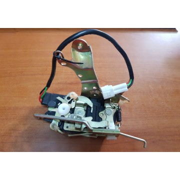 TOYOTA DYNA LY235 '1999-2005 DOOR INNER LOCK LH
